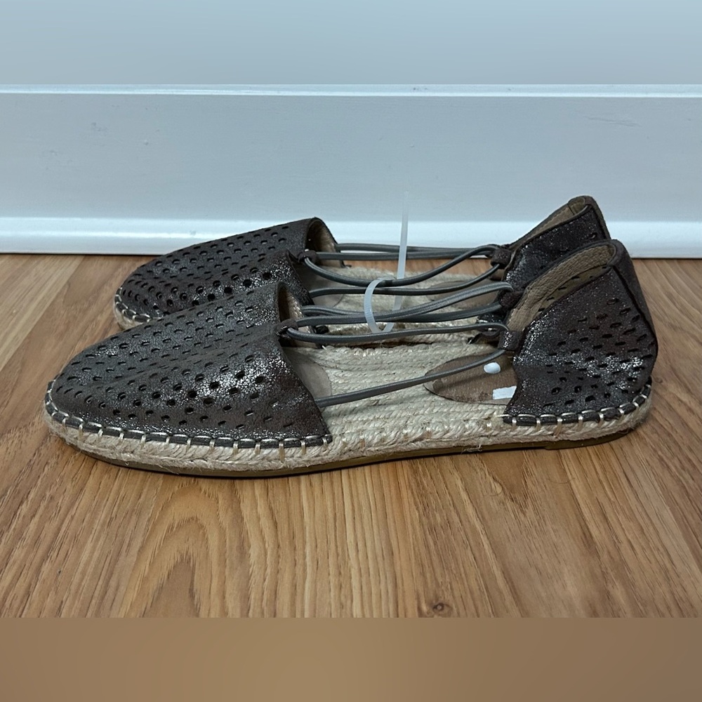 Eileen Fisher Metallic Lee 2 Espadrille Sandals - Picture 4 of 8